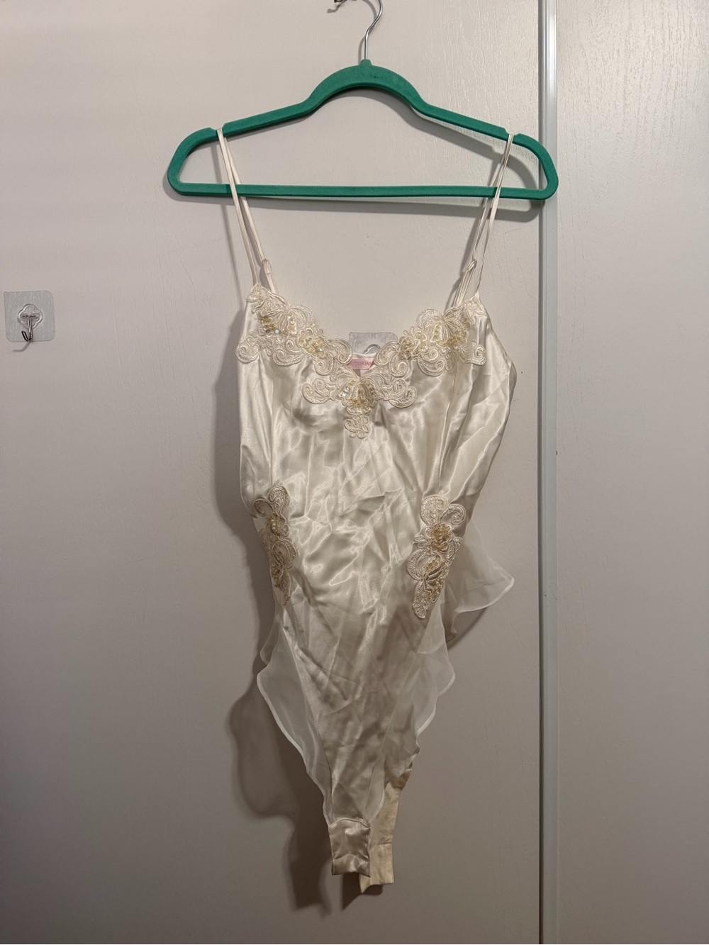 Vintage 97 Victoria Secret Ivory Satin Lace-Trimmed Ruffle Lingerie